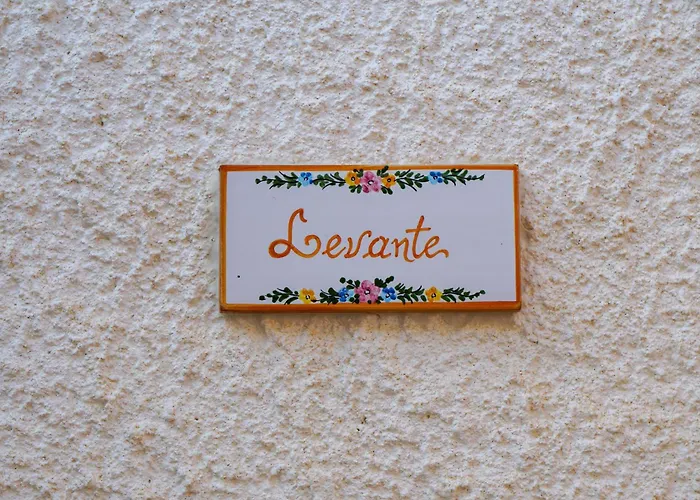 Sunset Kite Village Ferienhaus Marsala